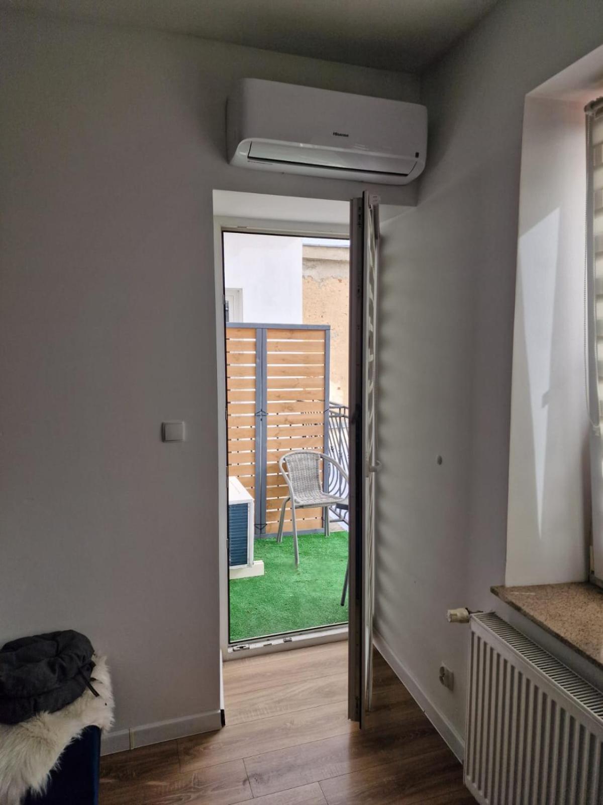 Apartament W Koninie Przy Ul. Wiosny Ludow Конин Экстерьер фото